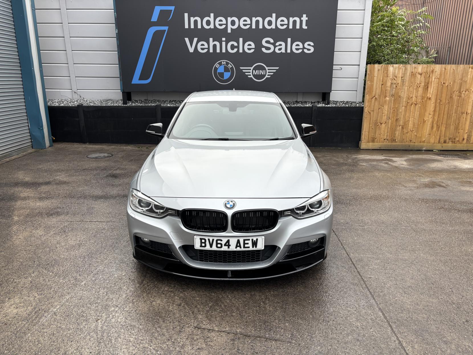 BMW 3 Series 2.0 318d M Sport Saloon 4dr Diesel Manual Euro 5 (s/s) (143 ps)