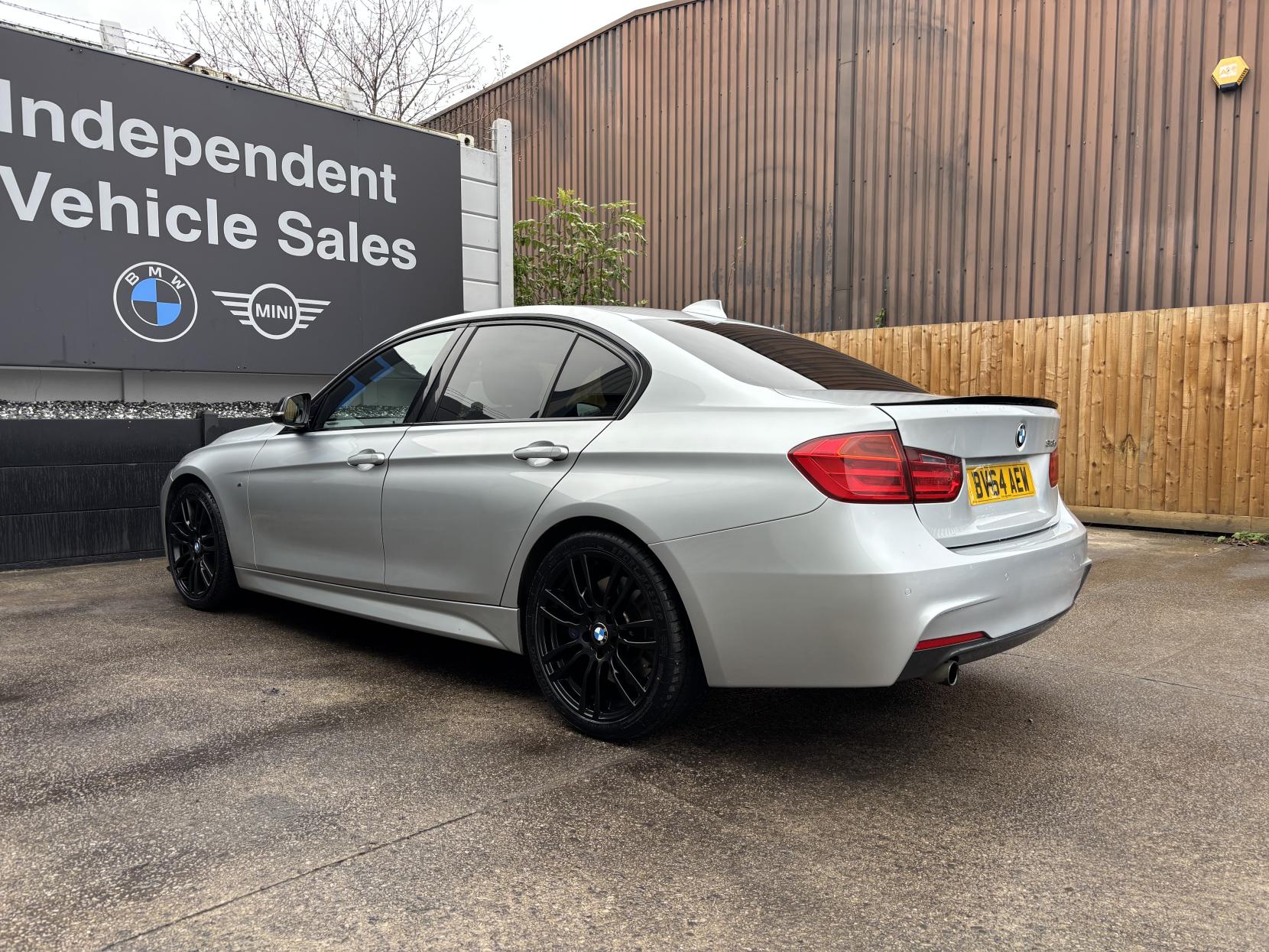 BMW 3 Series 2.0 318d M Sport Saloon 4dr Diesel Manual Euro 5 (s/s) (143 ps)