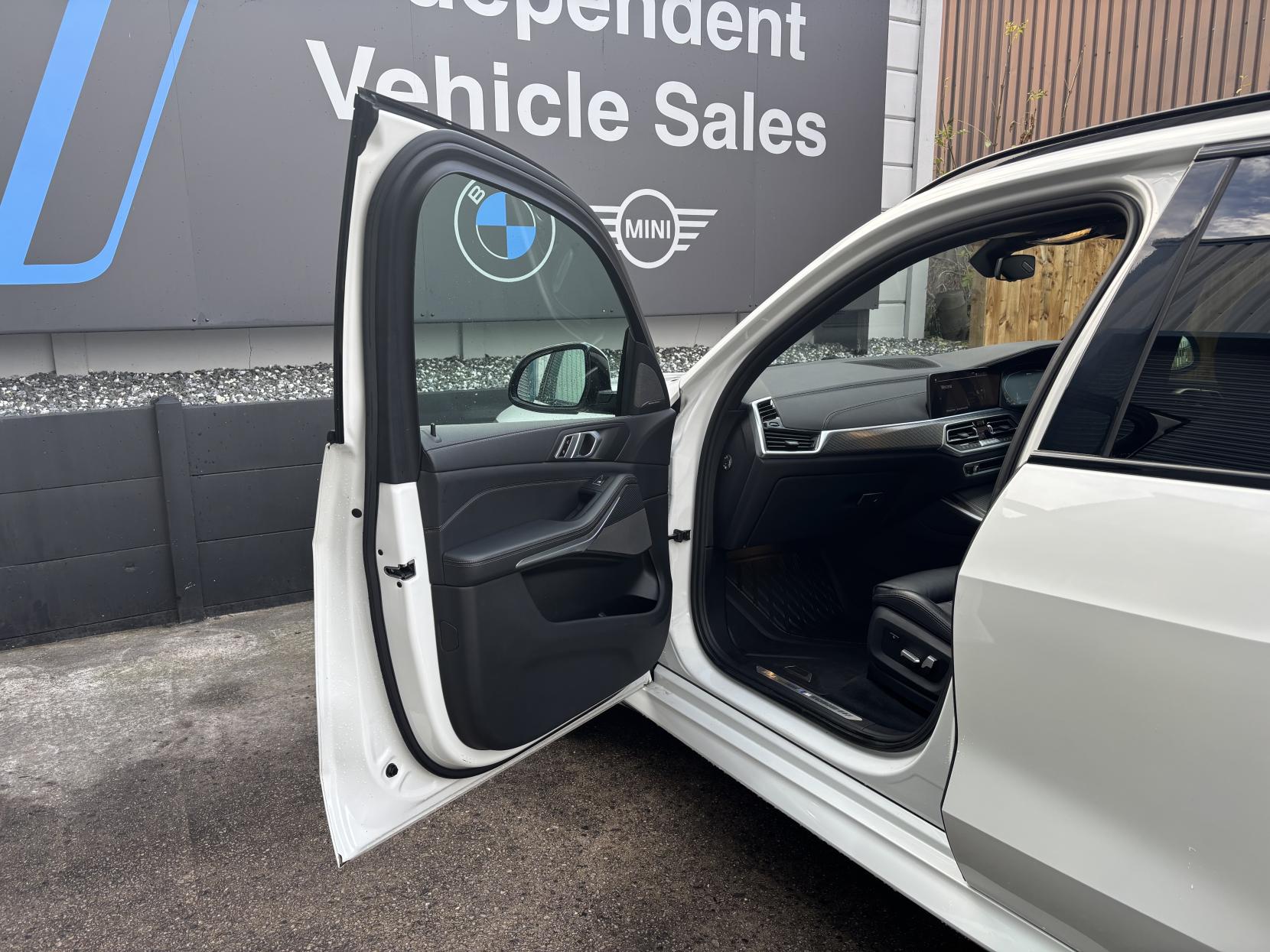 BMW X5 3.0 45e 24kWh M Sport SUV 5dr Petrol Plug-in Hybrid Auto xDrive Euro 6 (s/s) (394 ps)