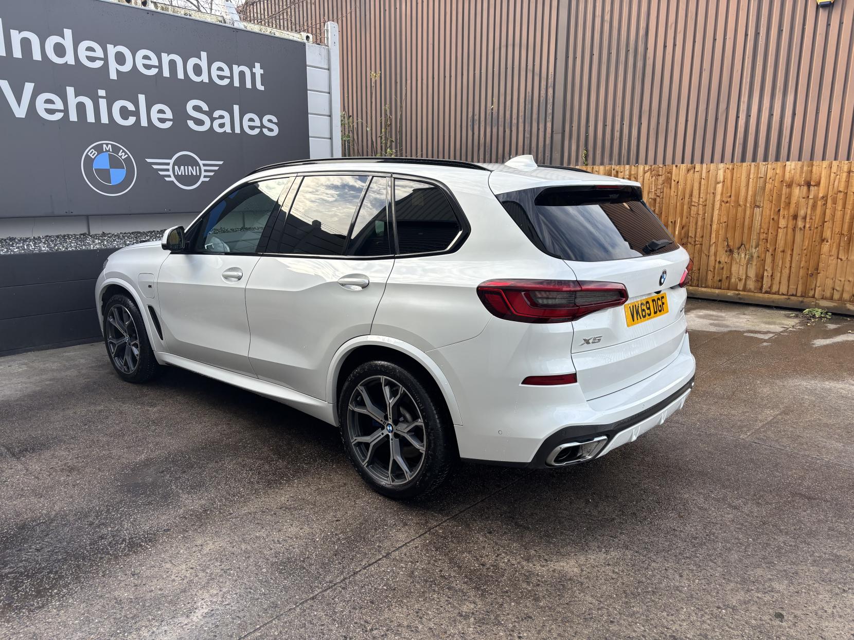 BMW X5 3.0 45e 24kWh M Sport SUV 5dr Petrol Plug-in Hybrid Auto xDrive Euro 6 (s/s) (394 ps)