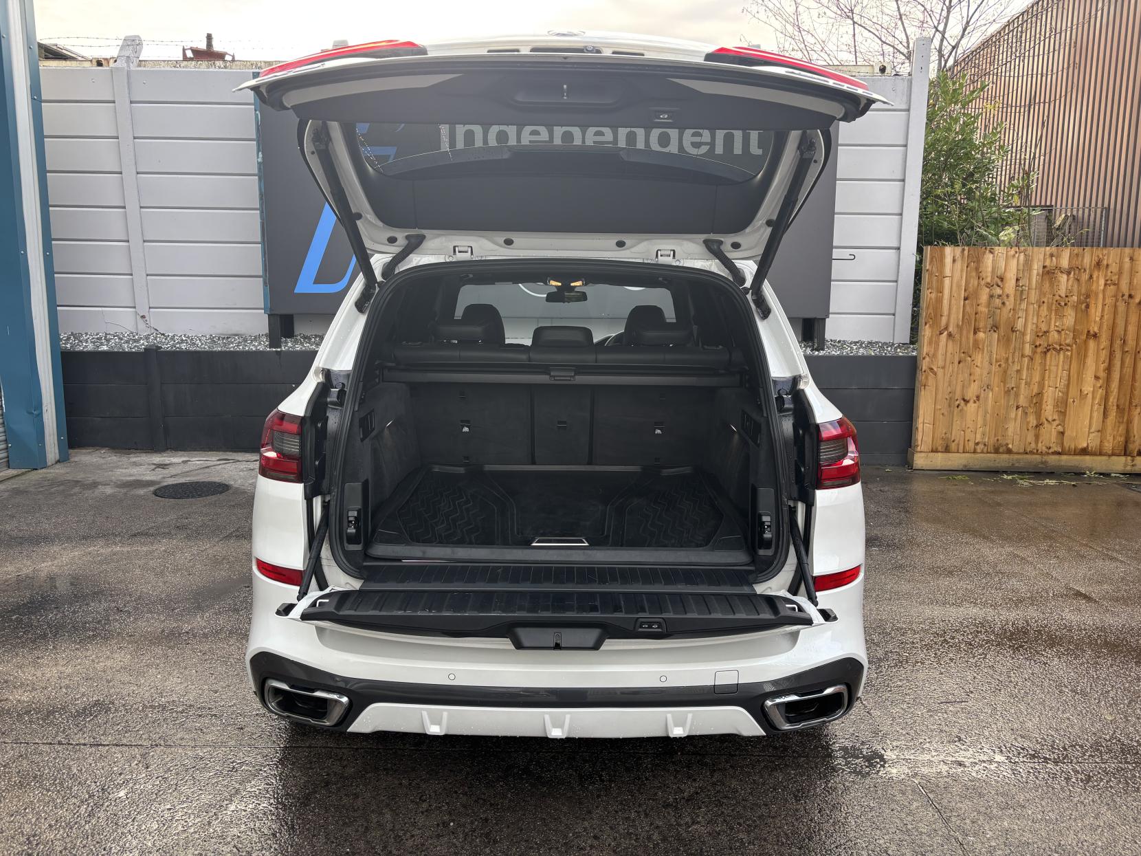 BMW X5 3.0 45e 24kWh M Sport SUV 5dr Petrol Plug-in Hybrid Auto xDrive Euro 6 (s/s) (394 ps)