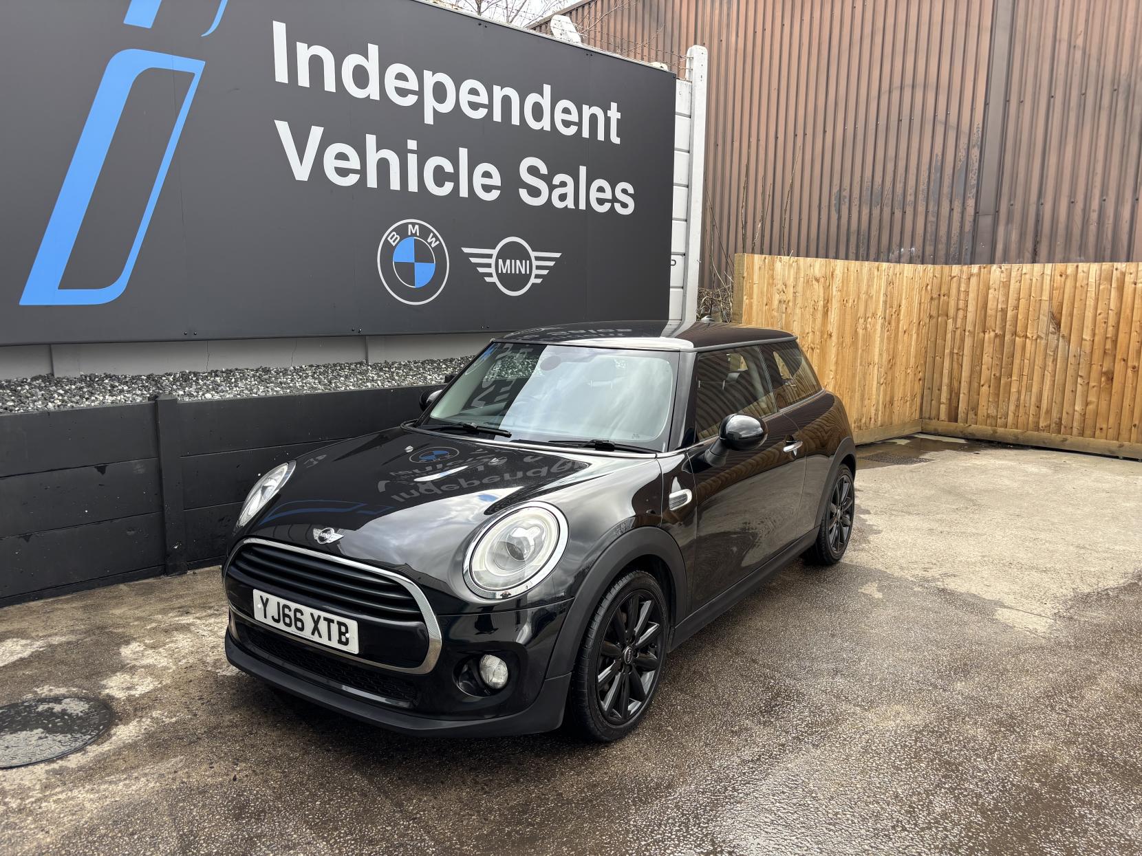 MINI Hatch 1.5 Cooper D Hatchback 3dr Diesel Manual Euro 6 (s/s) (116 ps)