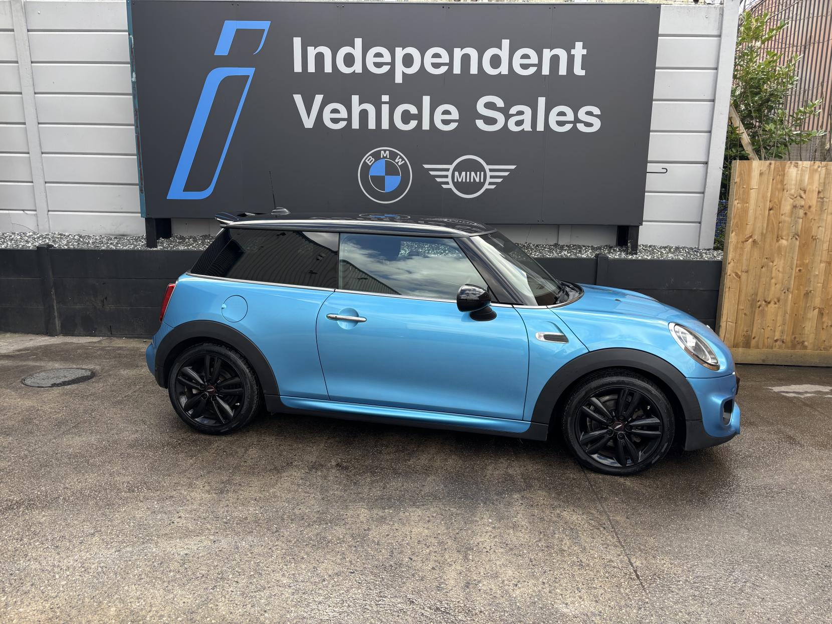 MINI Hatch 1.5 Cooper Hatchback 3dr Petrol Manual Euro 6 (s/s) (136 ps)