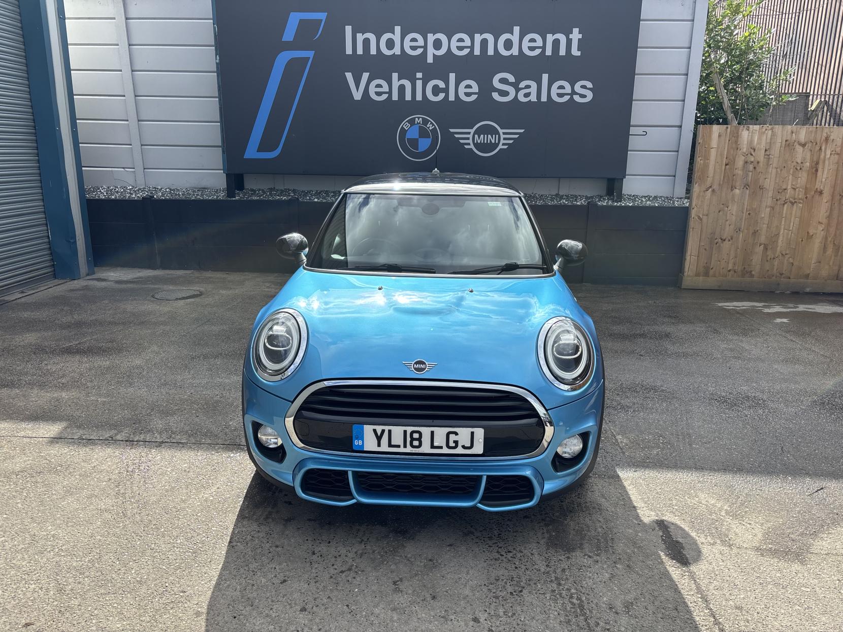 MINI Hatch 1.5 Cooper Hatchback 3dr Petrol Manual Euro 6 (s/s) (136 ps)
