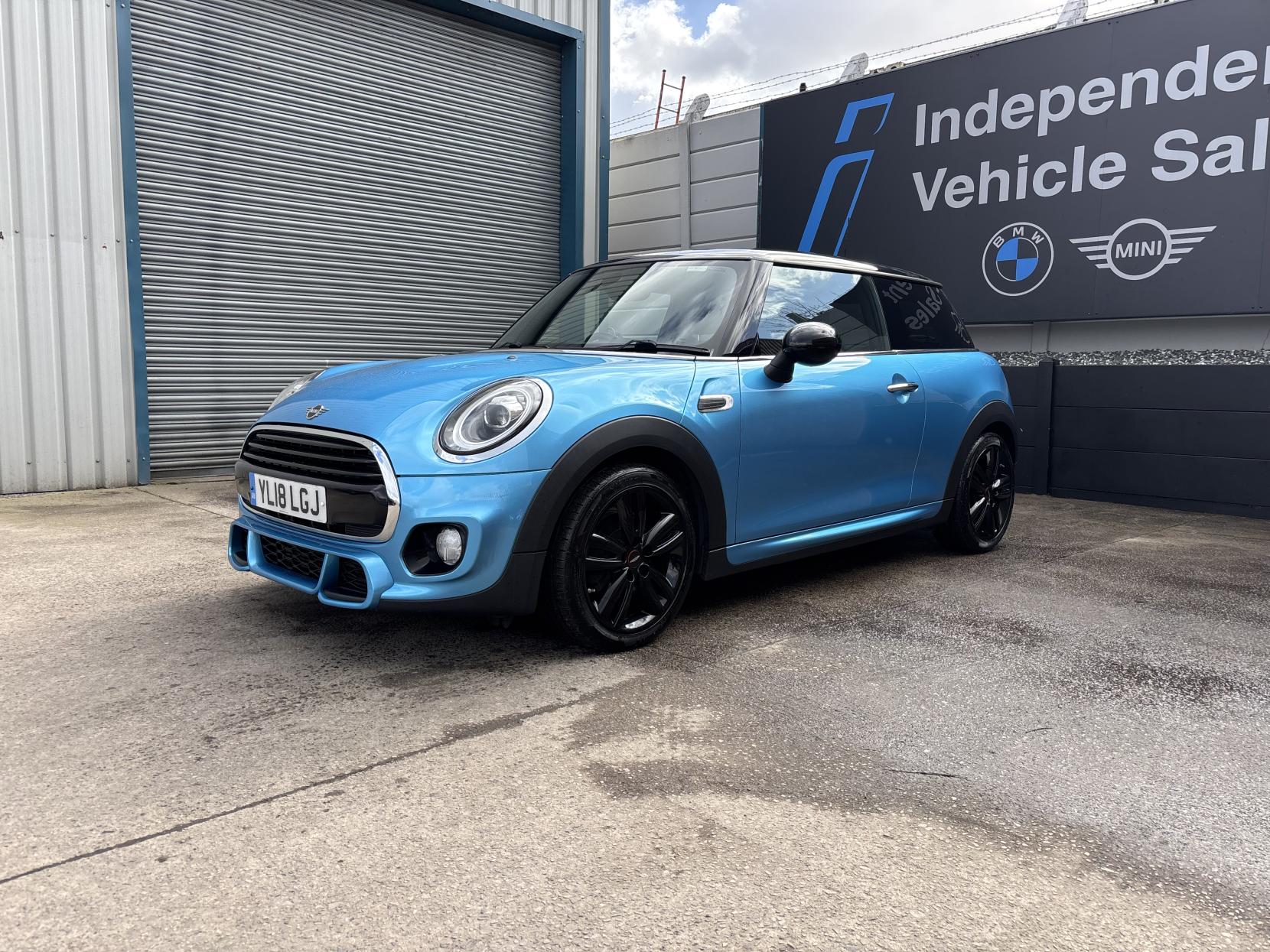 MINI Hatch 1.5 Cooper Hatchback 3dr Petrol Manual Euro 6 (s/s) (136 ps)