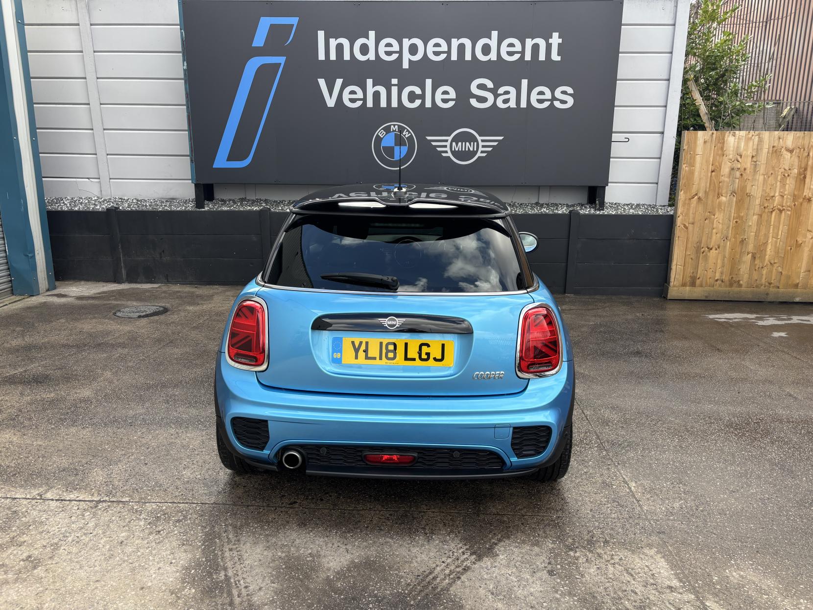 MINI Hatch 1.5 Cooper Hatchback 3dr Petrol Manual Euro 6 (s/s) (136 ps)