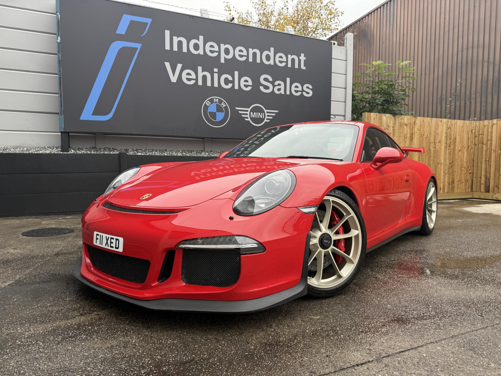 Porsche 911 3.8 991 GT3 Coupe 2dr Petrol PDK Euro 6 (475 ps)