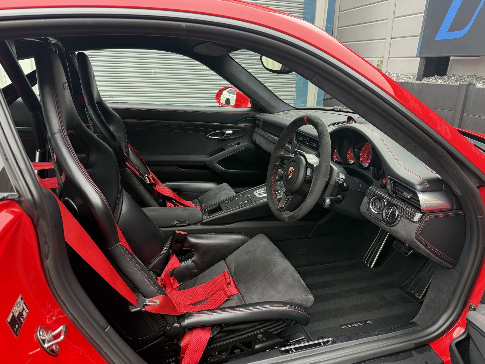 Porsche 911 3.8 991 GT3 Coupe 2dr Petrol PDK Euro 6 (475 ps)
