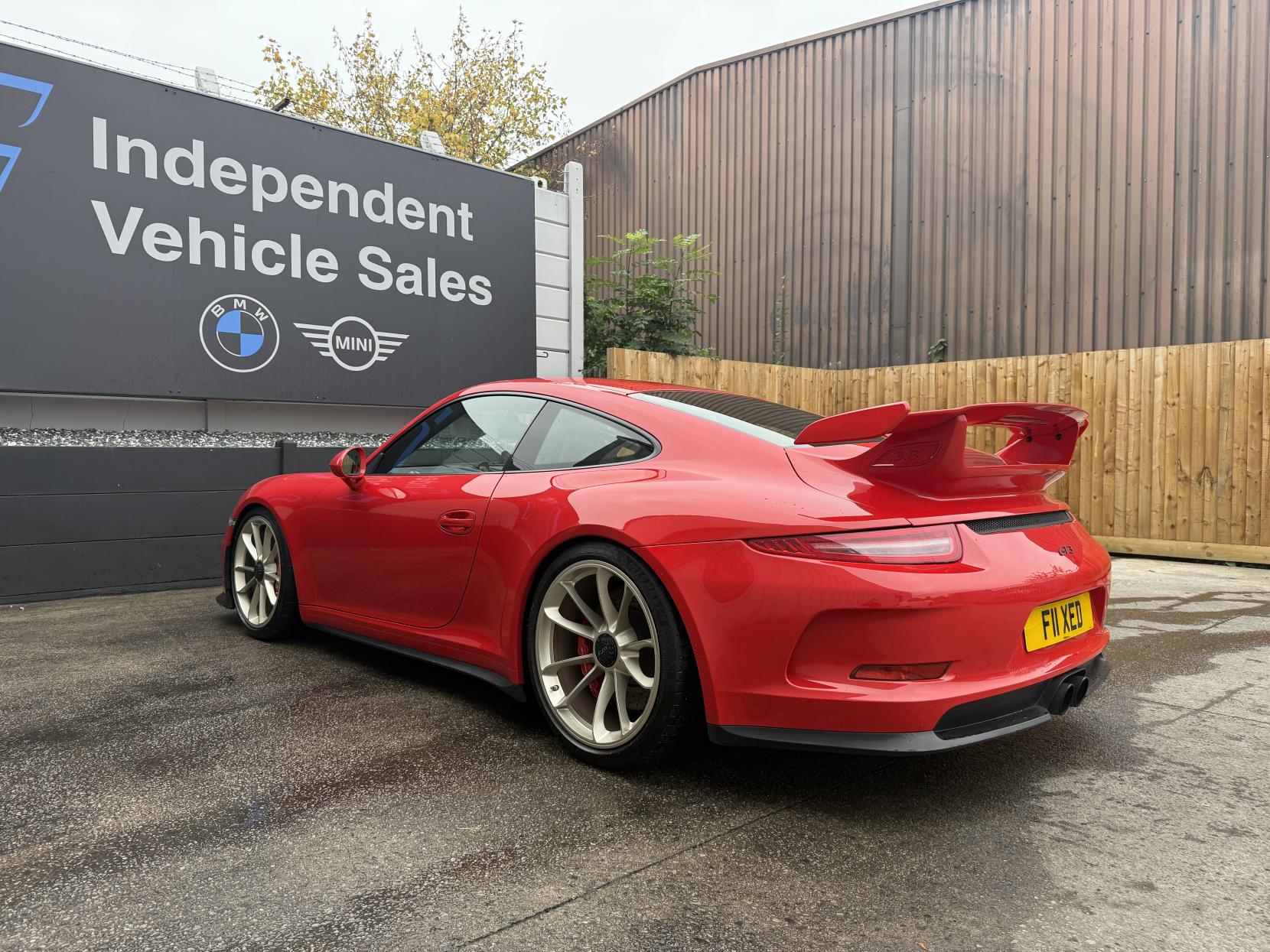 Porsche 911 3.8 991 GT3 Coupe 2dr Petrol PDK Euro 6 (475 ps)
