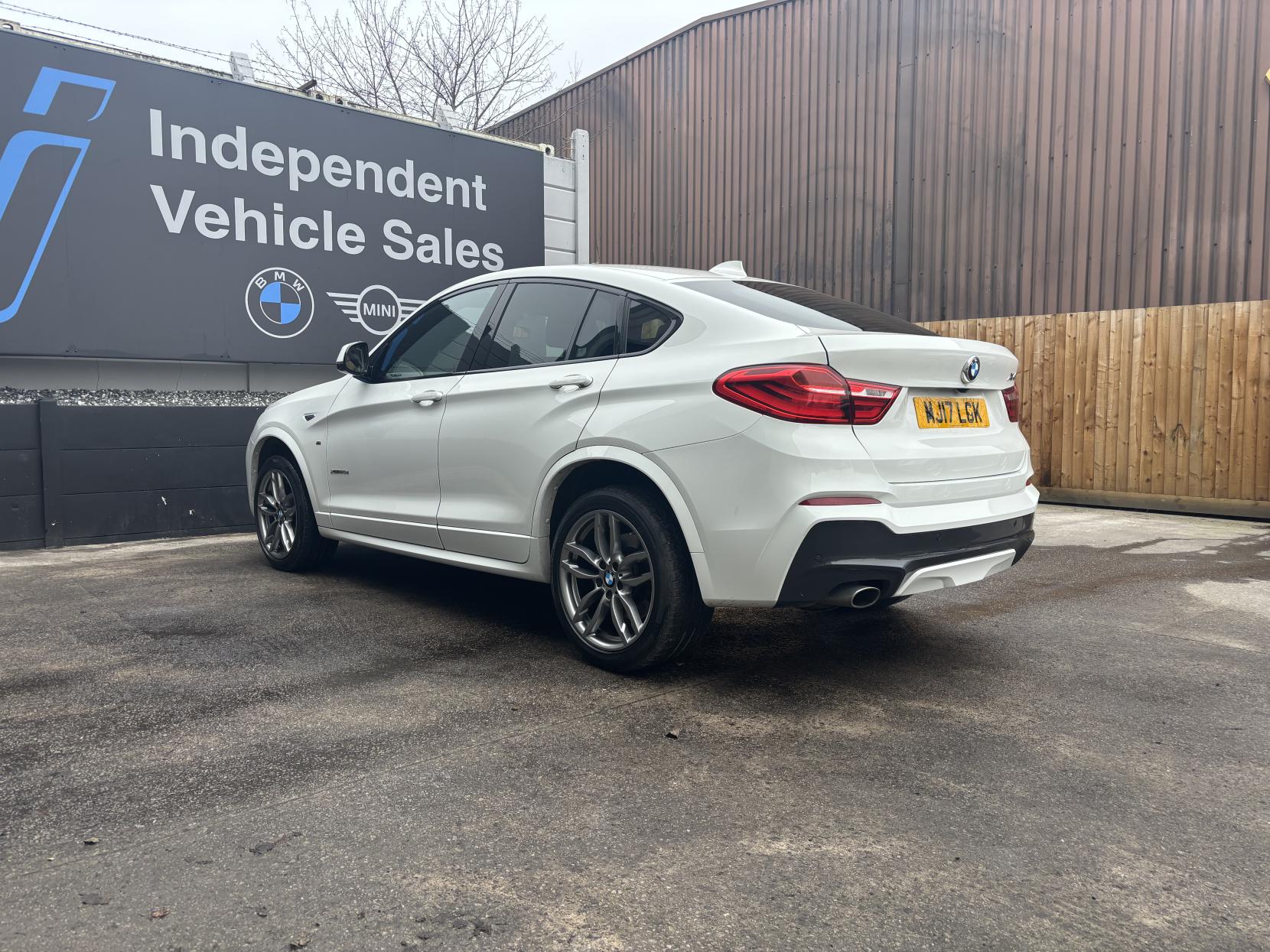 BMW X4 2.0 20d M Sport SUV 5dr Diesel Auto xDrive Euro 6 (s/s) (190 ps)