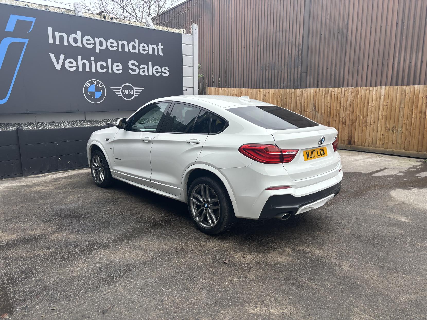 BMW X4 2.0 20d M Sport SUV 5dr Diesel Auto xDrive Euro 6 (s/s) (190 ps)