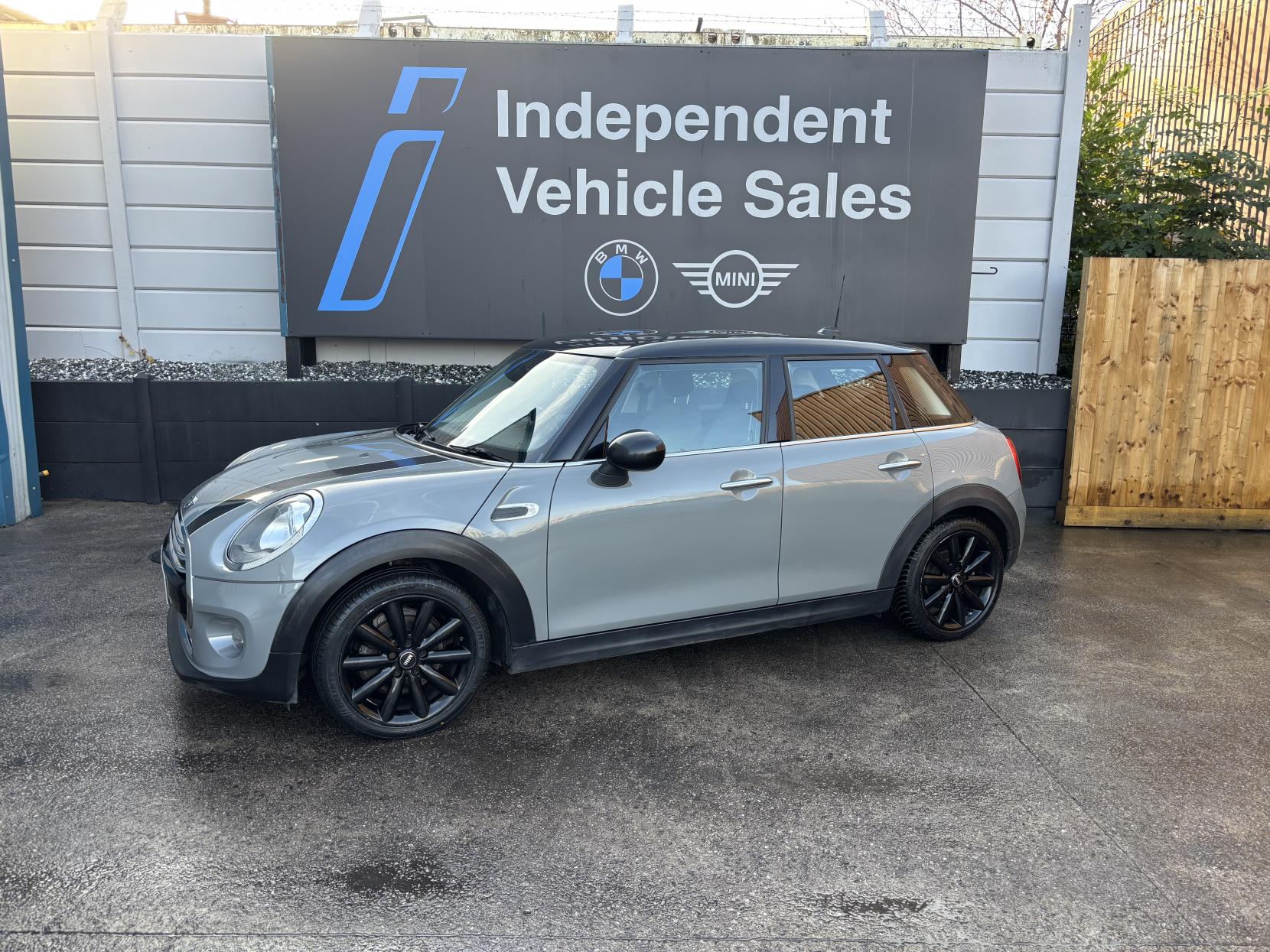 MINI Hatch 1.5 Cooper Hatchback 5dr Petrol Manual Euro 6 (s/s) (136 ps)