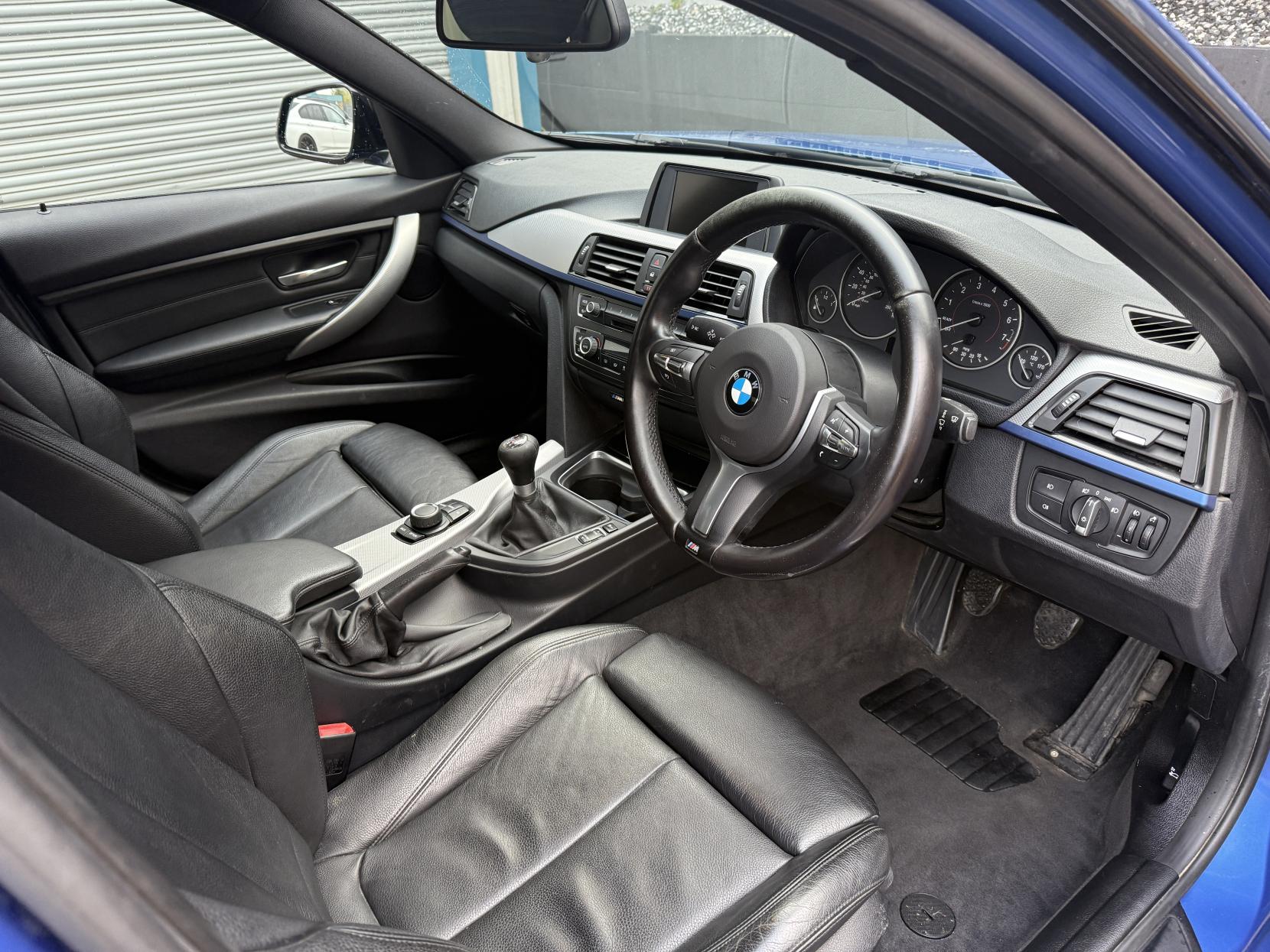 BMW 3 Series 2.0 320i M Sport Saloon 4dr Petrol Manual Euro 6 (s/s) (184 ps)