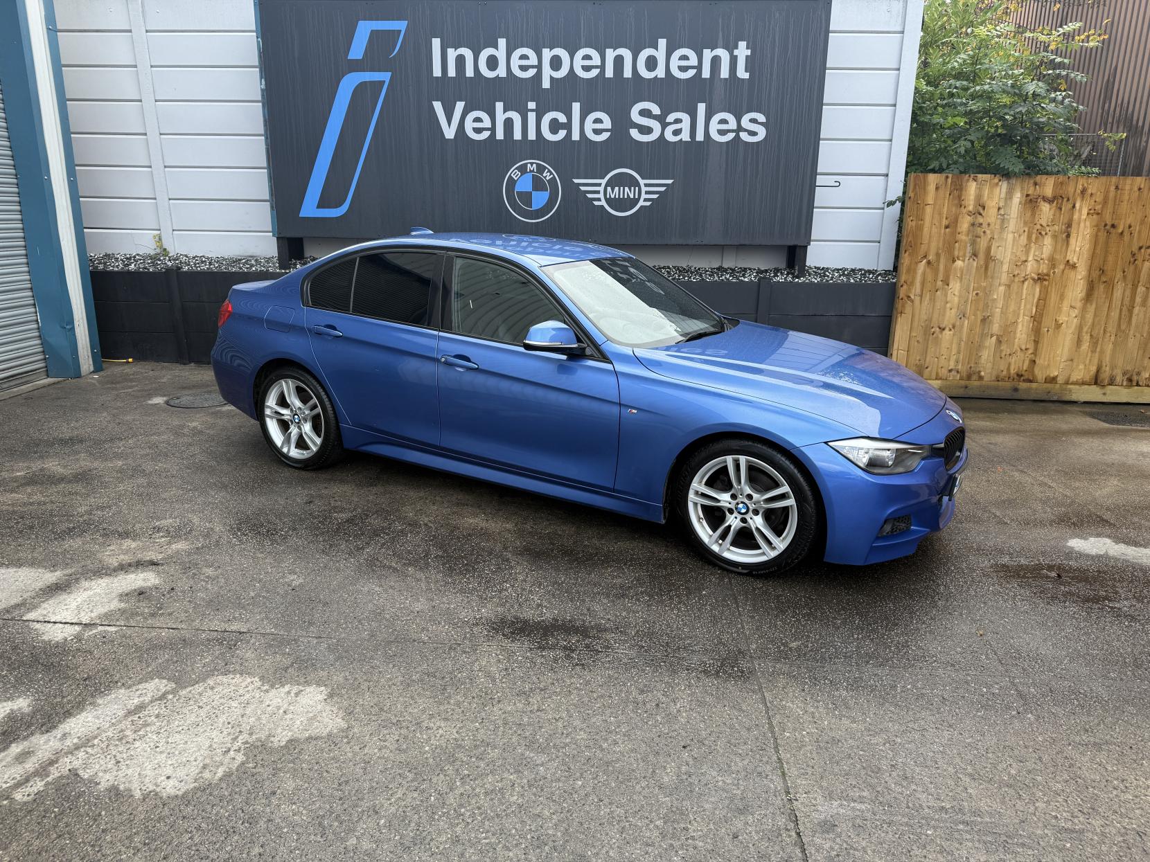 BMW 3 Series 2.0 320i M Sport Saloon 4dr Petrol Manual Euro 6 (s/s) (184 ps)