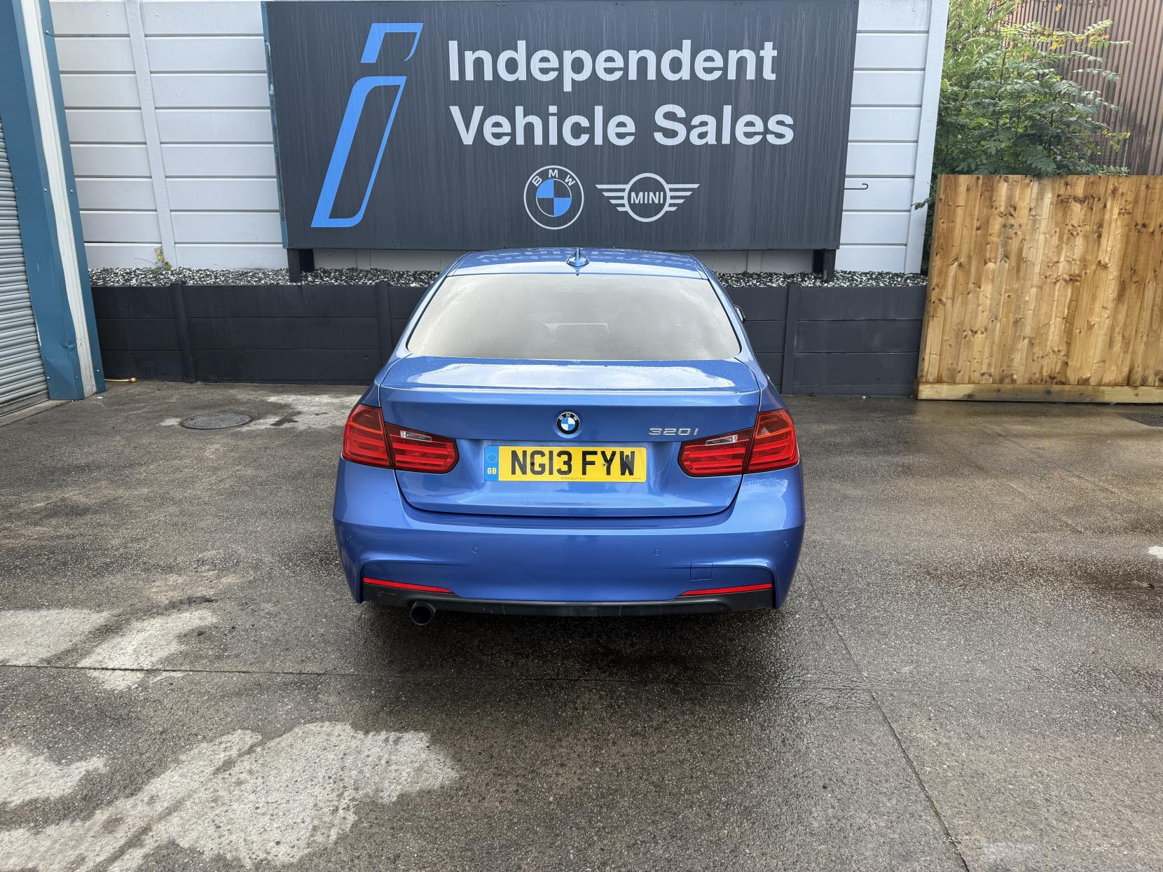 BMW 3 Series 2.0 320i M Sport Saloon 4dr Petrol Manual Euro 6 (s/s) (184 ps)