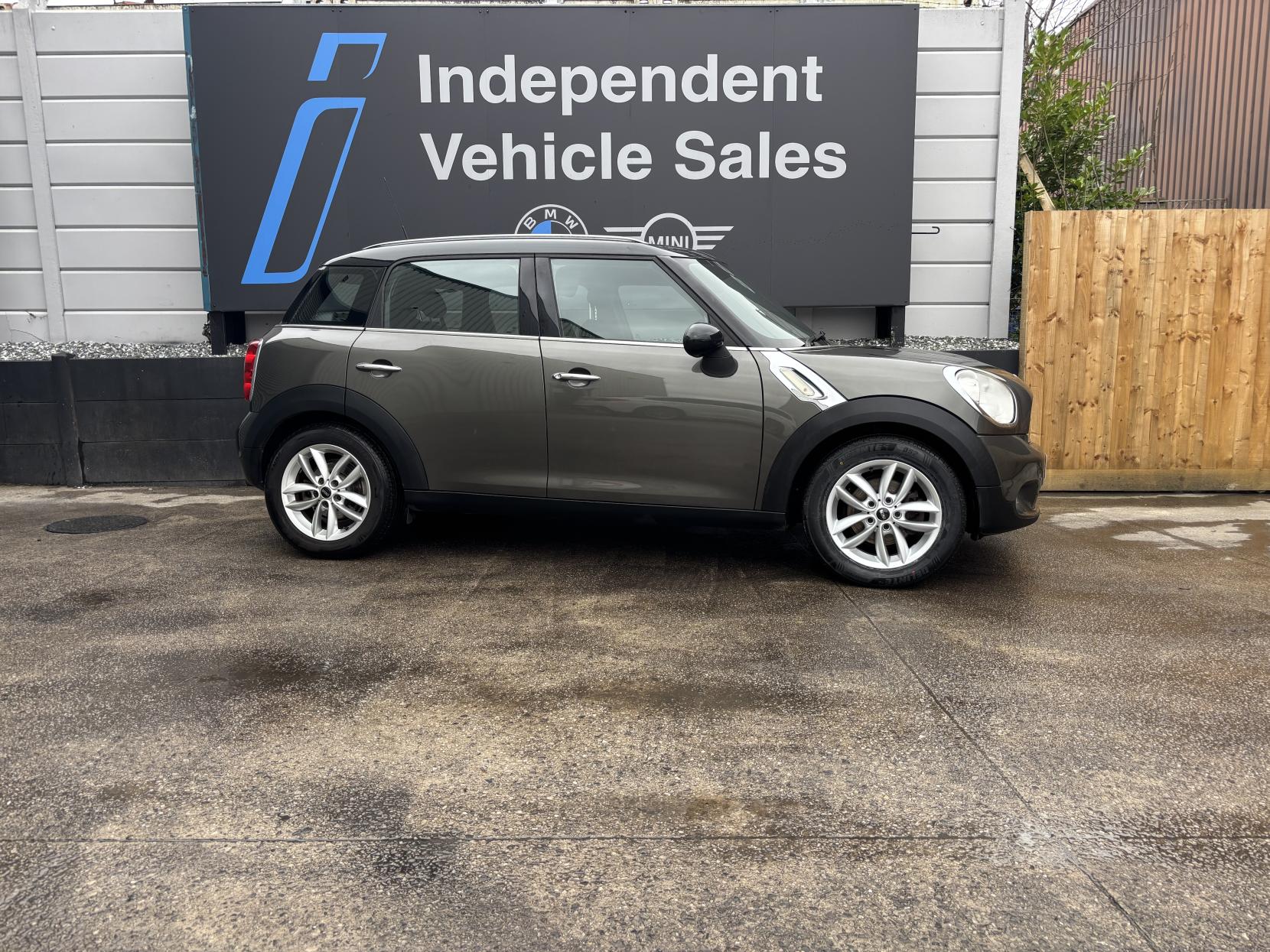 MINI Countryman 1.6 Cooper SUV 5dr Petrol Manual Euro 5 (s/s) (122 ps)