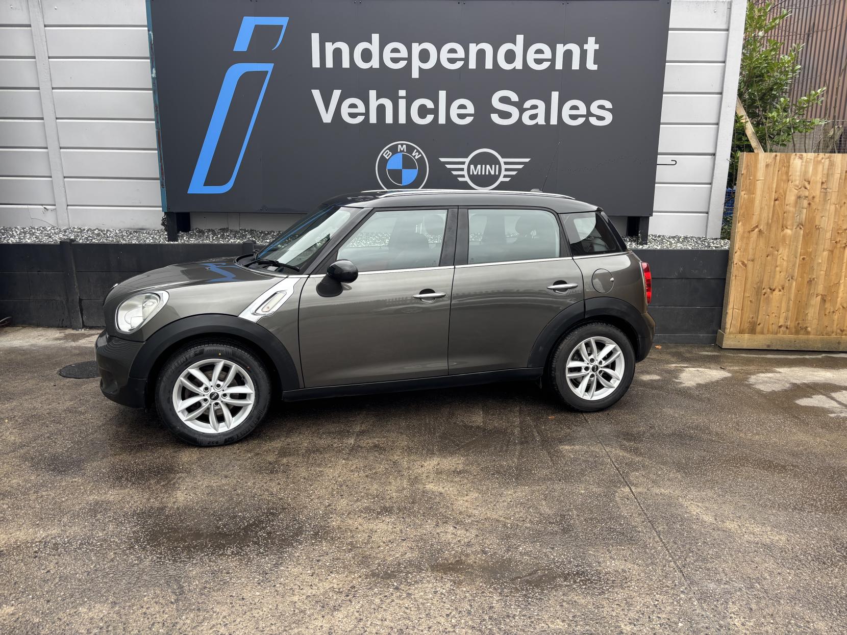 MINI Countryman 1.6 Cooper SUV 5dr Petrol Manual Euro 5 (s/s) (122 ps)